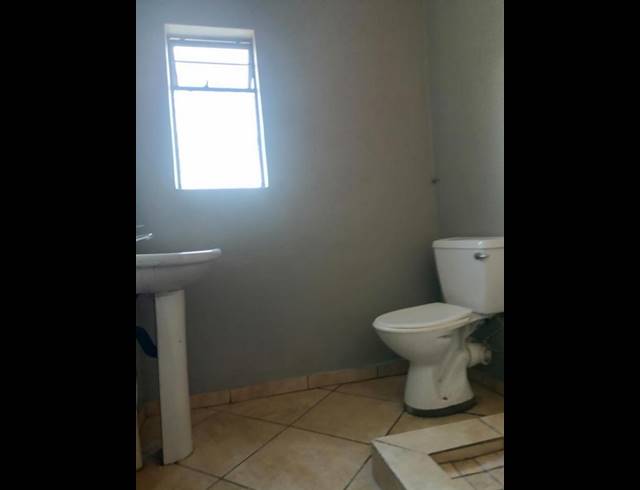 2 BEDROOM APARTMENT FOR SALE IN JABULANI